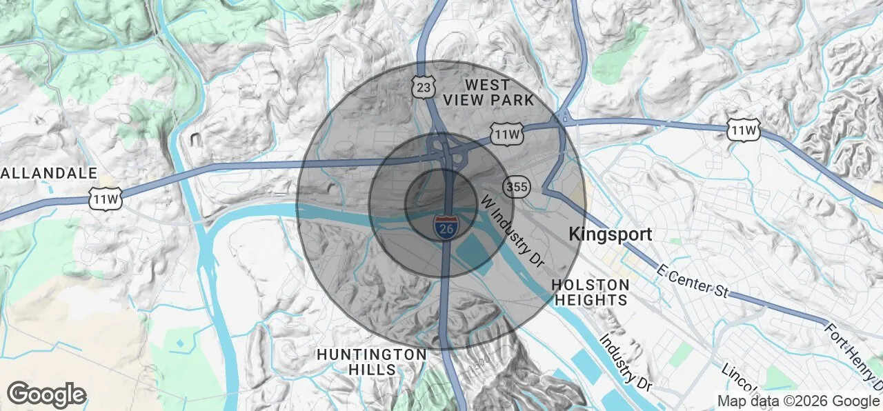 Demographics map and report for the property's 0.25 / 0.5 / 1 mile radius